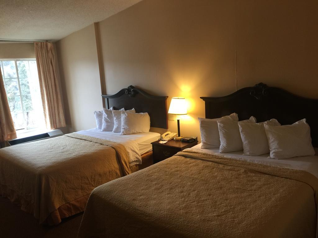 Quality Inn & Suites Danville Esterno foto