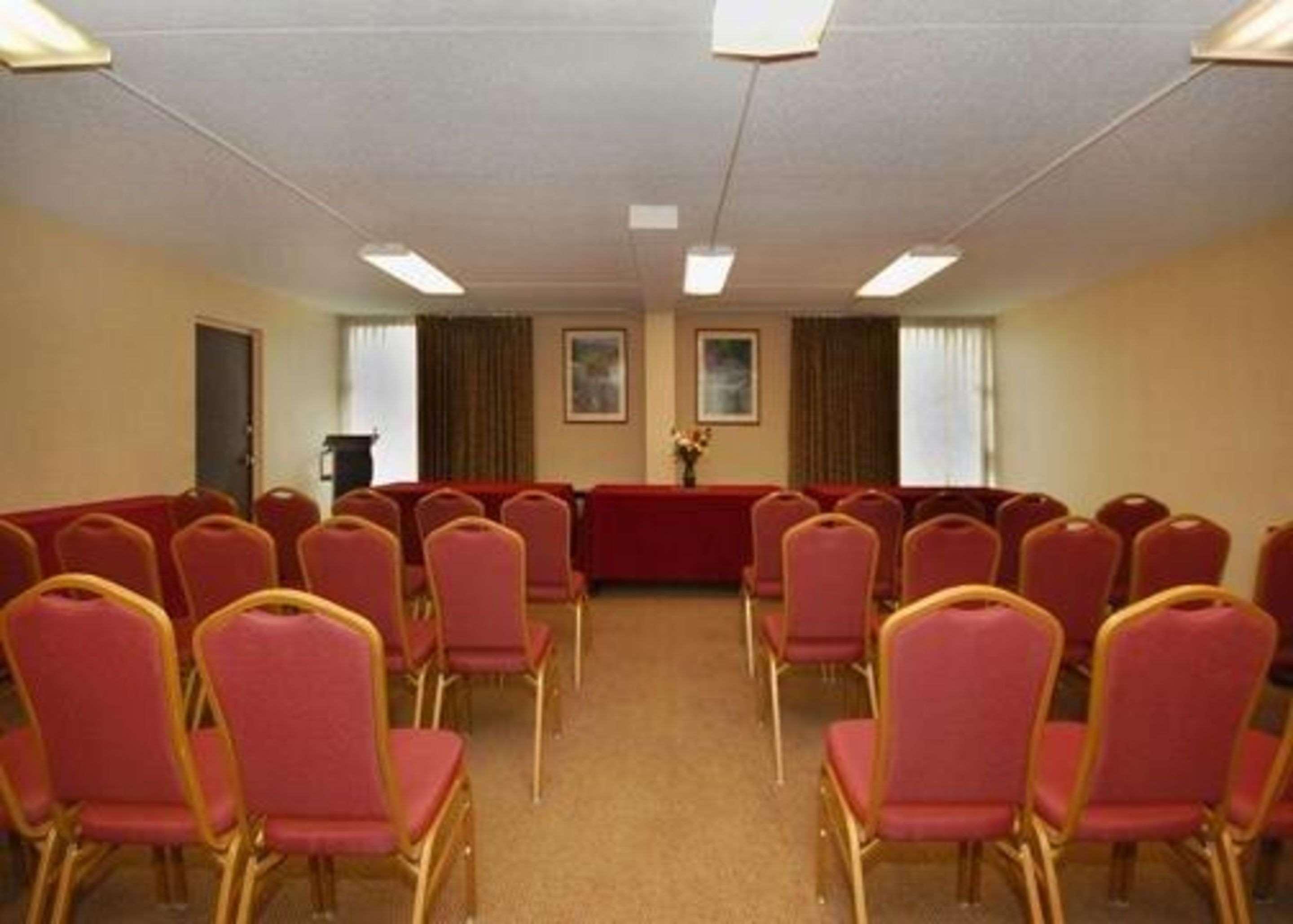 Quality Inn & Suites Danville Esterno foto